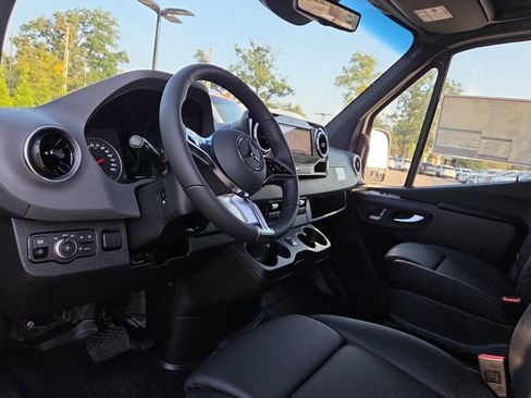 New 2026 Mercedes-Benz Sprinter 2500 image 26