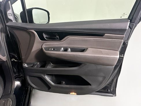 Used 2019 Honda Odyssey Elite image 37