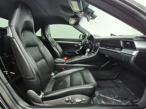 Used 2019 Porsche 911 Turbo AWD/4WD image 21