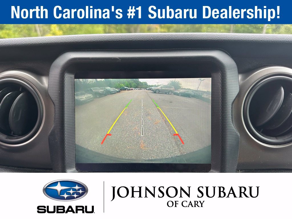 Used 2019 Jeep Wrangler Sport AWD/4WD image 12
