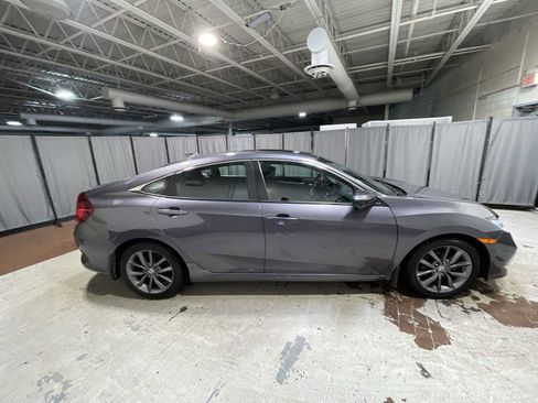 Used 2019 Honda Civic EX image 27