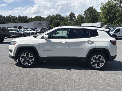 Used 2019 Jeep Compass Limited AWD/4WD image 4