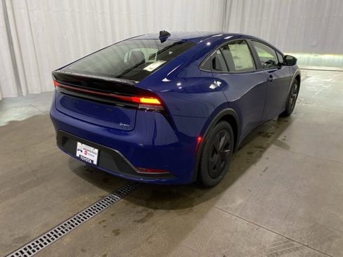 New 2026 Toyota Prius LE image 3