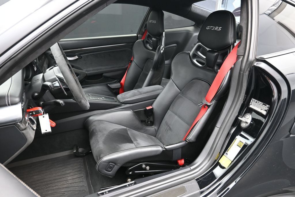 Certified 2019 Porsche 911 GT3 RS RWD image 5