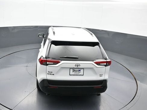Certified 2022 Toyota RAV4 XLE image 38