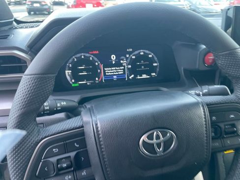 New 2026 Toyota Tacoma TRD Off-Road AWD/4WD image 22