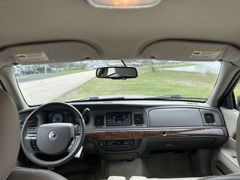 Used 2009 Mercury Grand Marquis LS image 19
