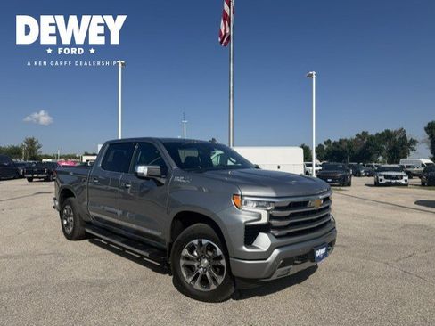 Used 2026 Chevrolet Silverado 1500 High Country w/ Technology Package AWD/4WD image 1