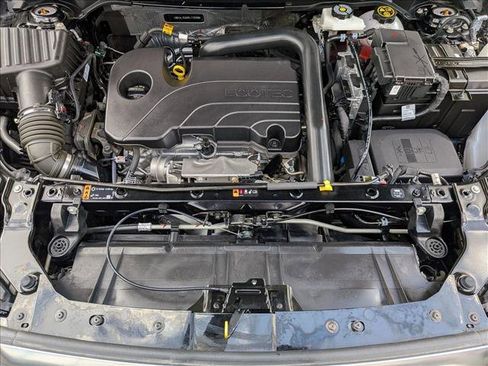 Used 2024 GMC Terrain AT4 w/ Tech Package image 21