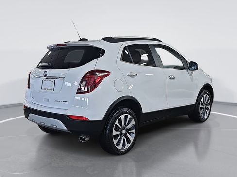 Certified 2022 Buick Encore Preferred w/ Safety Package image 3