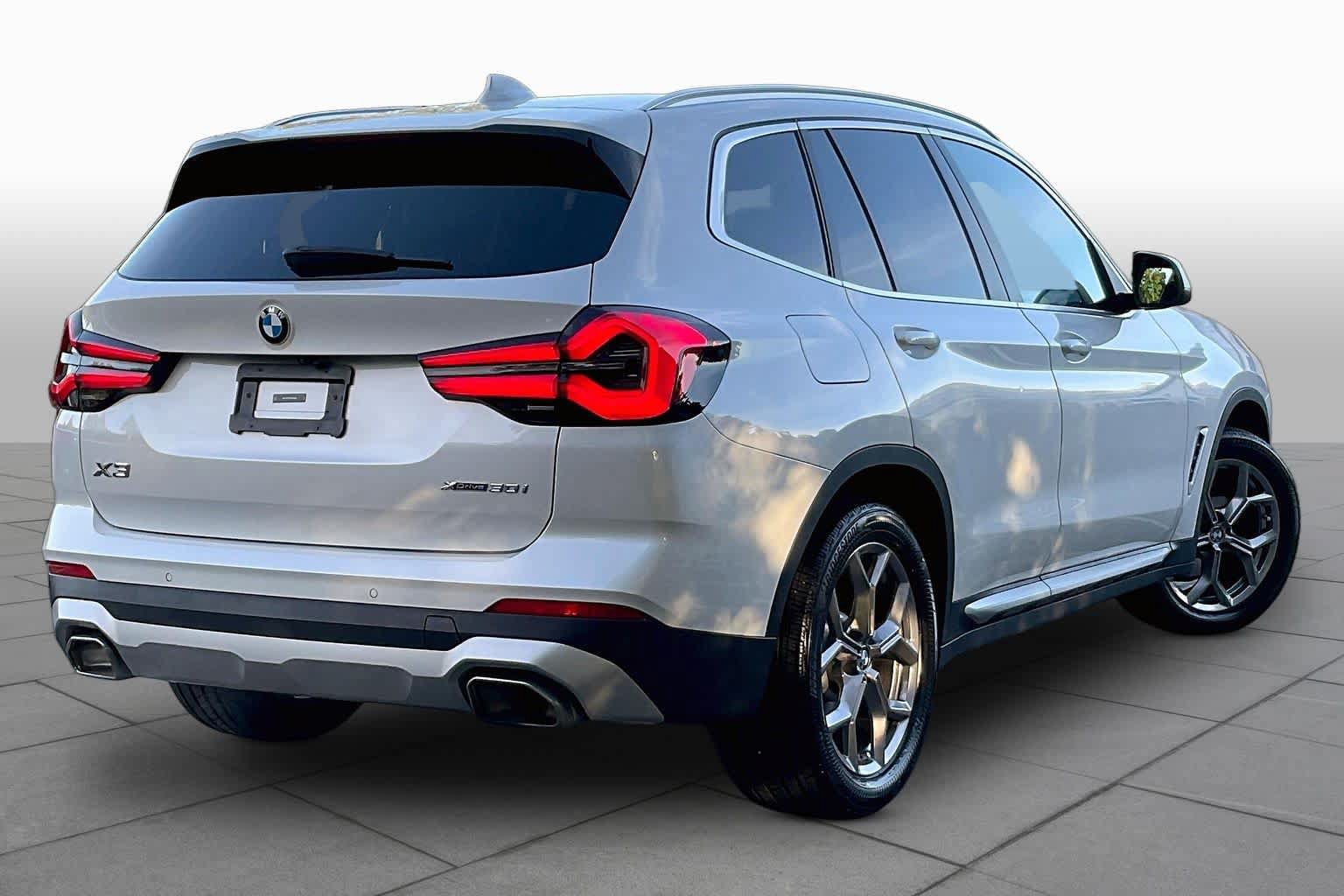 Used 2024 BMW X3 xDrive30i w/ Premium Package w/ZPA AWD/4WD image 12