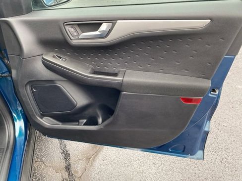 Used 2020 Ford Escape SE Sport image 37