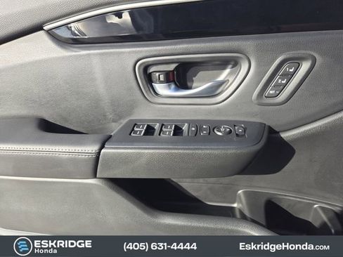 Certified 2025 Honda Pilot EX-L image 23
