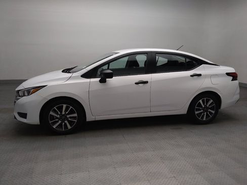 Used 2024 Nissan Versa S w/ S Plus Package FWD image 2