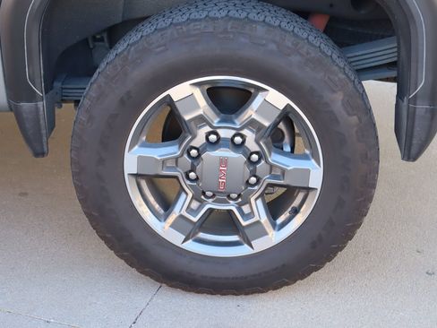 Used 2025 GMC Sierra 2500 SLT w/ Texas SLT Premium Package AWD/4WD image 29