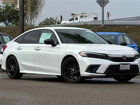 Certified 2022 Honda Civic Sport image 3