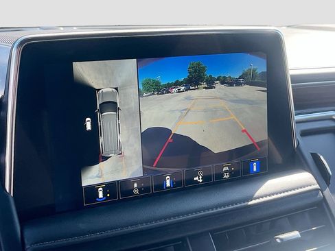 Used 2024 Chevrolet Suburban High Country w/ Max Trailering Package image 14