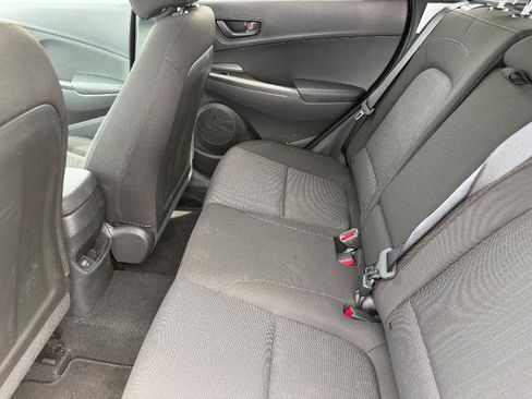 Used 2023 Hyundai Kona SEL AWD/4WD image 11