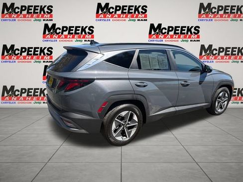Used 2025 Hyundai Tucson SEL FWD image 5