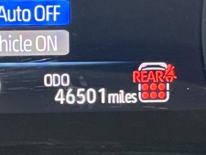 Used 2025 Toyota Sienna XLE