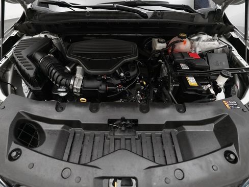 Used 2022 Chevrolet Blazer RS w/ Enhanced Convenience Package image 3