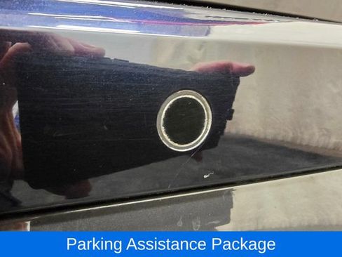 Used 2022 BMW X5 xDrive40i w/ M Sport Package image 11