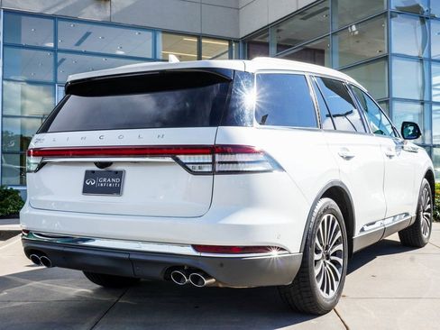 Used 2020 Lincoln Aviator Reserve w/ Equipment Group 201A AWD/4WD image 9