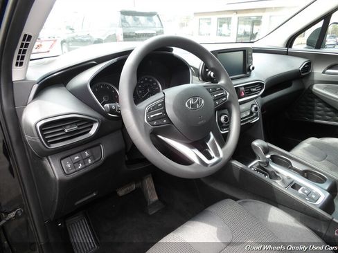 Used 2019 Hyundai Santa Fe SE AWD/4WD image 11