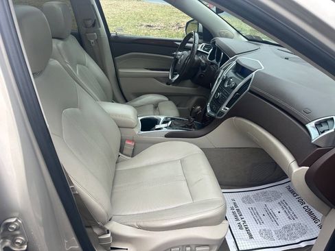 Used 2012 Cadillac SRX Luxury image 11