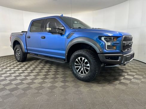 Used 2019 Ford F150 Raptor AWD/4WD image 2