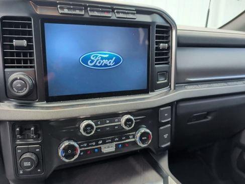 Used 2024 Ford F250 Platinum AWD/4WD image 8