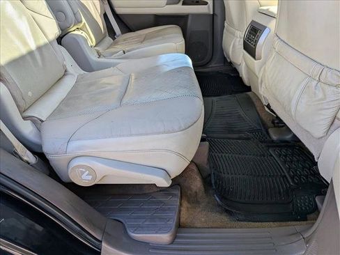 Used 2018 Lexus GX 460 image 19