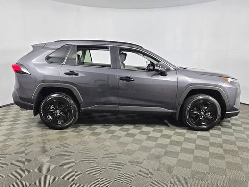 Used 2025 Toyota RAV4 XLE w/ Convenience Package FWD image 10