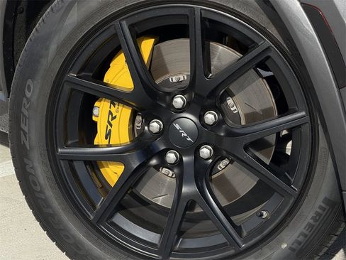 Used 2024 Dodge Durango SRT image 10