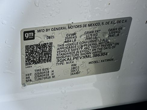 Used 2021 GMC Terrain SLT w/ LPO, Floor Liner Package FWD image 12