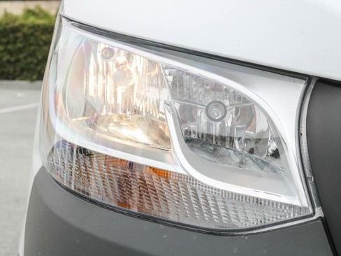 New 2025 Mercedes-Benz Sprinter 2500 image 4