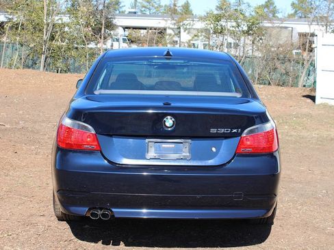 Used 2007 BMW 530xi Sedan image 8