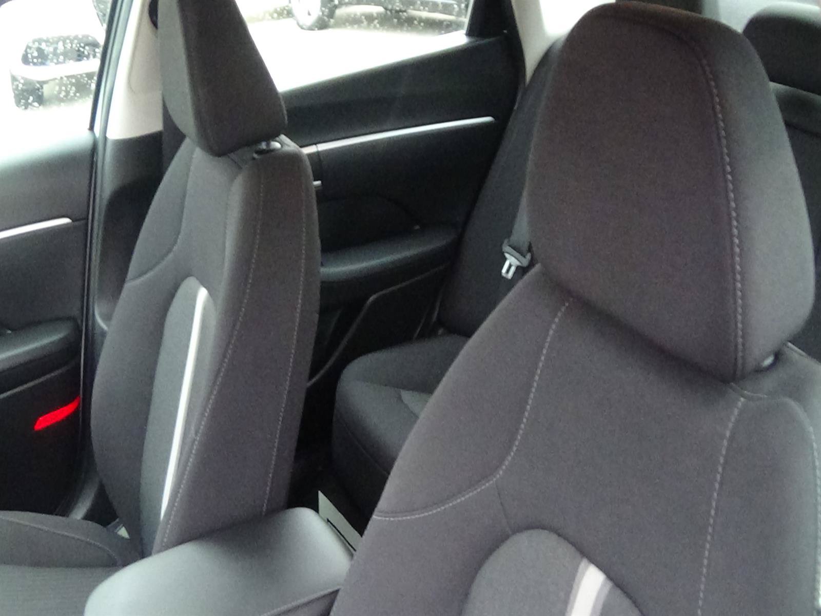 Used 2025 Hyundai Sonata SEL FWD image 16