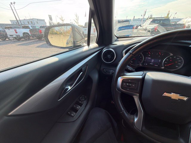 Used 2020 Chevrolet Blazer LT AWD/4WD image 31