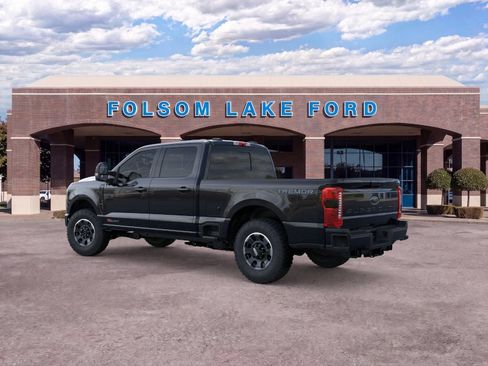 New 2026 Ford F250 Lariat w/ Tremor Off-Road Package AWD/4WD image 4