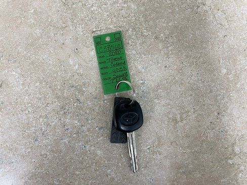 Used 2020 Toyota Corolla L image 29