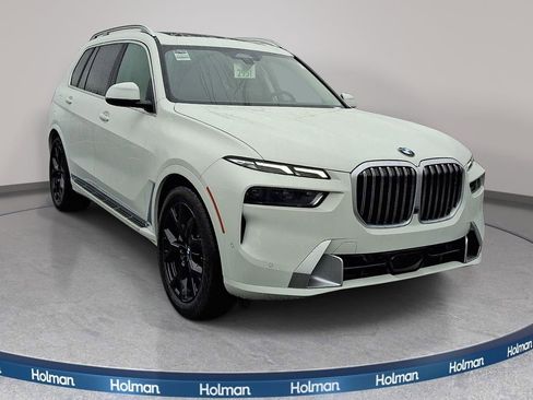 New 2026 BMW X7 xDrive40i w/ Executive Package AWD/4WD image 3