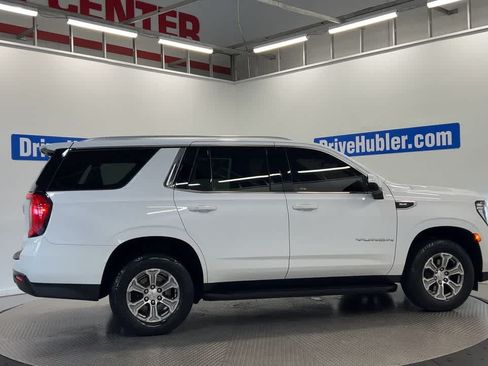 Used 2022 GMC Yukon SLE w/ Gmc Pro Safety Plus Package RWD image 3