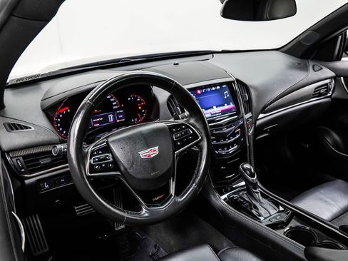 Used 2017 Cadillac ATS V w/ Luxury Package RWD image 5