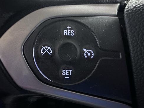 Used 2020 Chevrolet Colorado LT AWD/4WD image 43