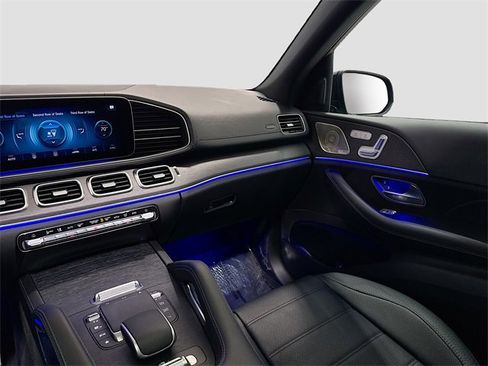 Certified 2022 Mercedes-Benz GLS 450 4MATIC image 25