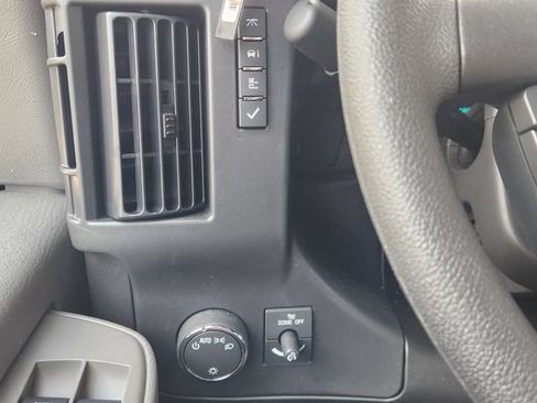 New 2026 Chevrolet Express 3500 w/ Power Convenience Package RWD image 24