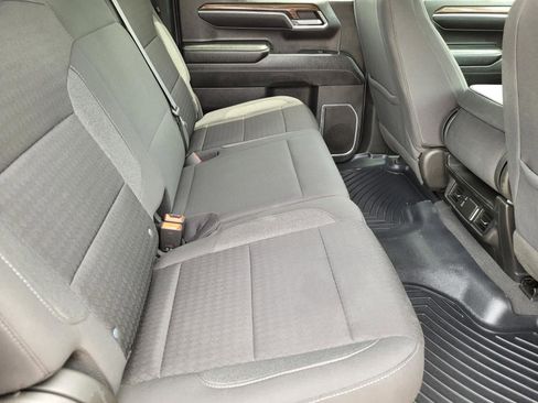 Used 2023 Chevrolet Silverado 1500 LT AWD/4WD image 12