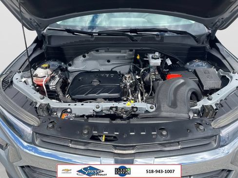 Used 2024 Chevrolet TrailBlazer LT w/ Convenience Package AWD/4WD image 19