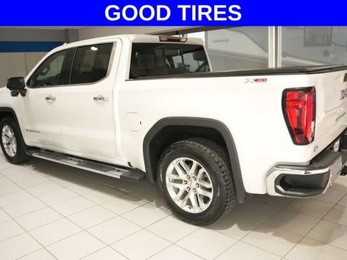 Used 2022 GMC Sierra 1500 SLT w/ SLT Premium Plus Package AWD/4WD image 4